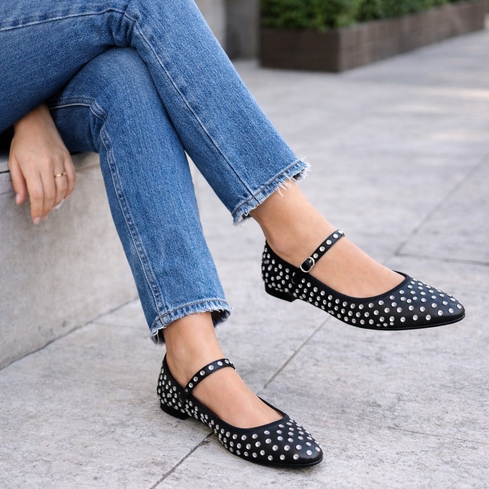 Steve Madden Rhinestone Mary Jane Flats Size 6.5 Black Crystal Studd